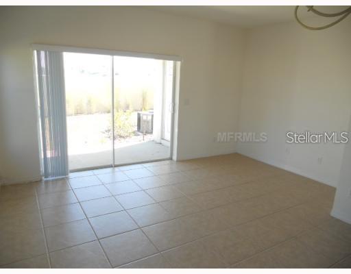 Image 5 of 11 For 10982 Savannah Wood Drive 156