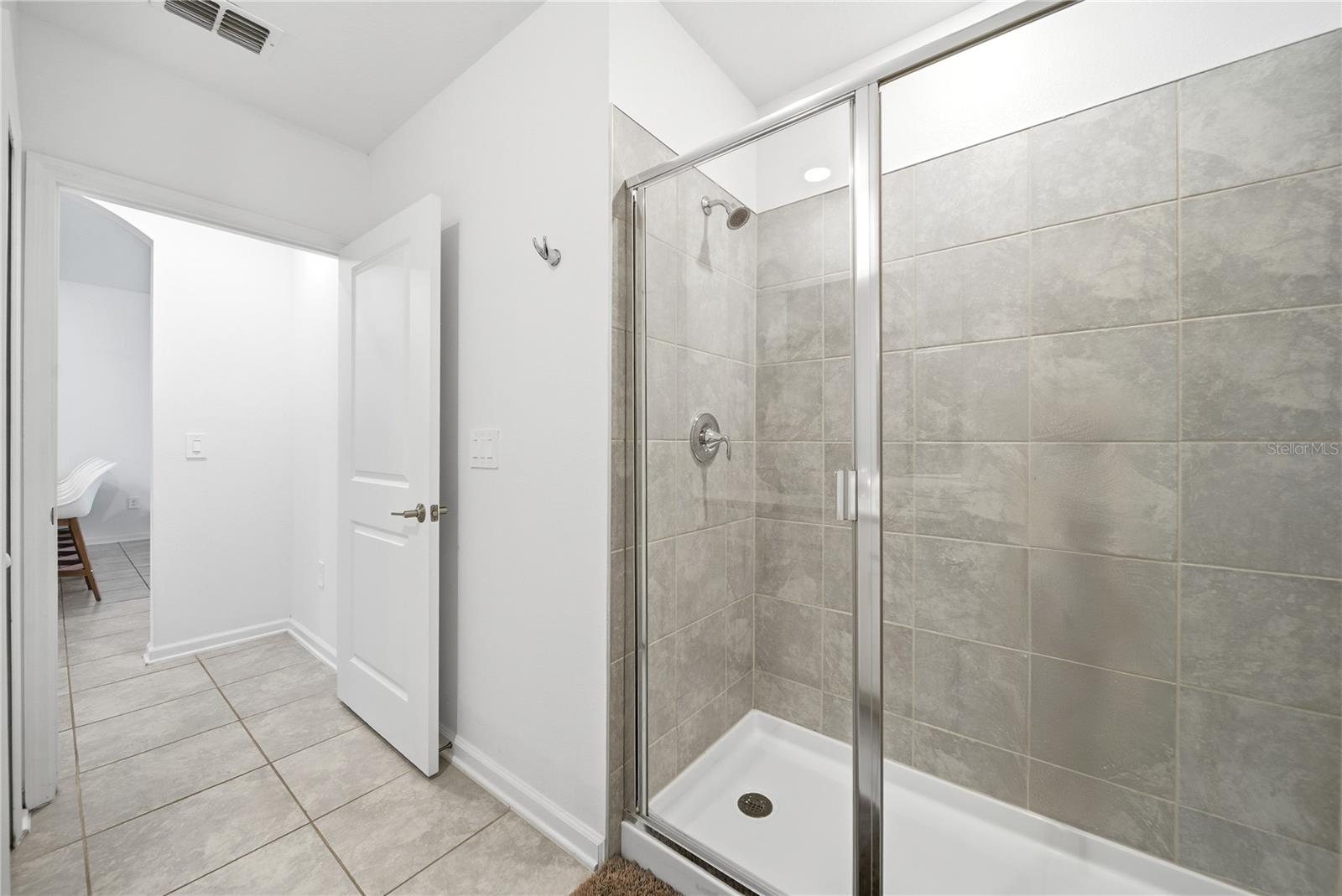 Image 20 of 35 For 8871 Cabot Cliffs Drive 102