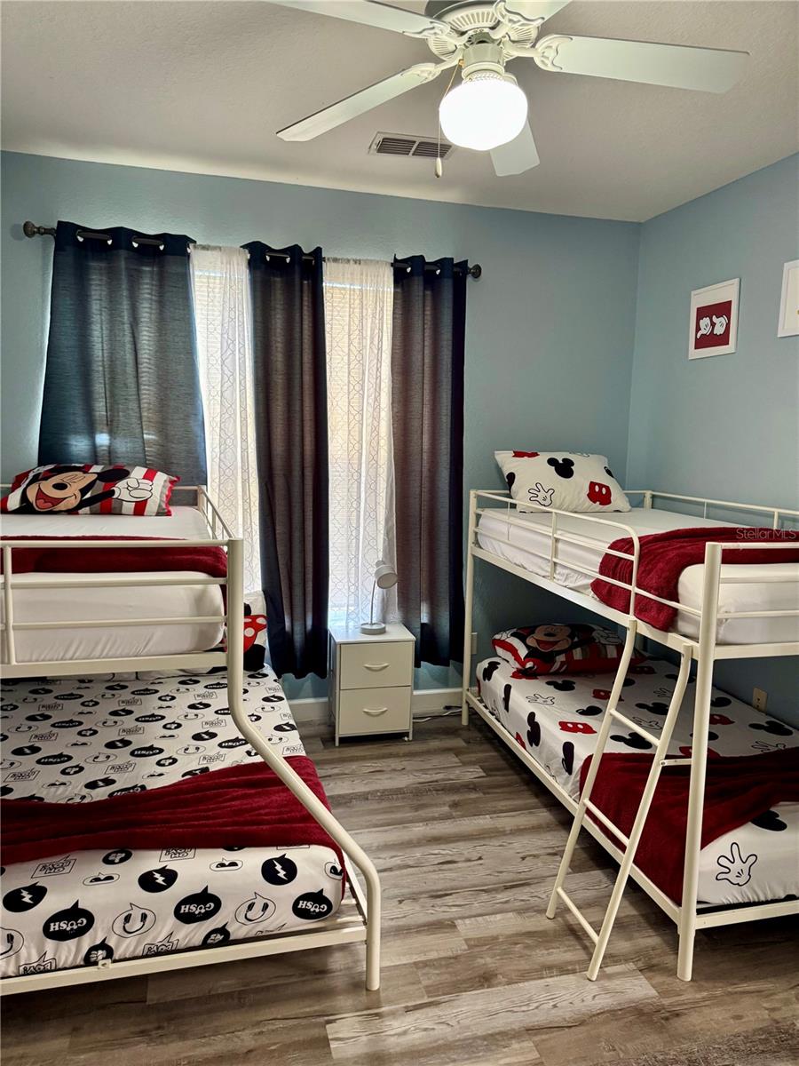 Image 12 of 19 For 3175 Feltrim Place 402