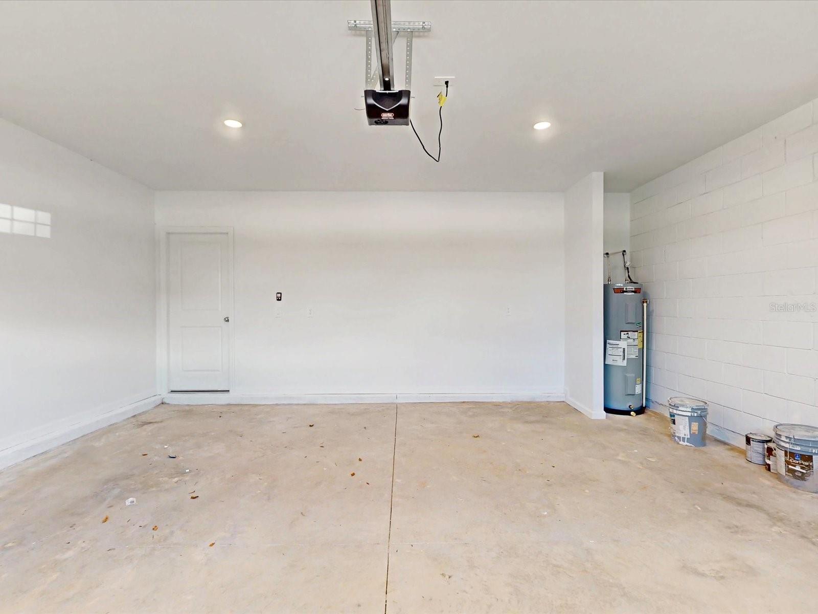 Image 36 of 51 For 3881 Corsican Place