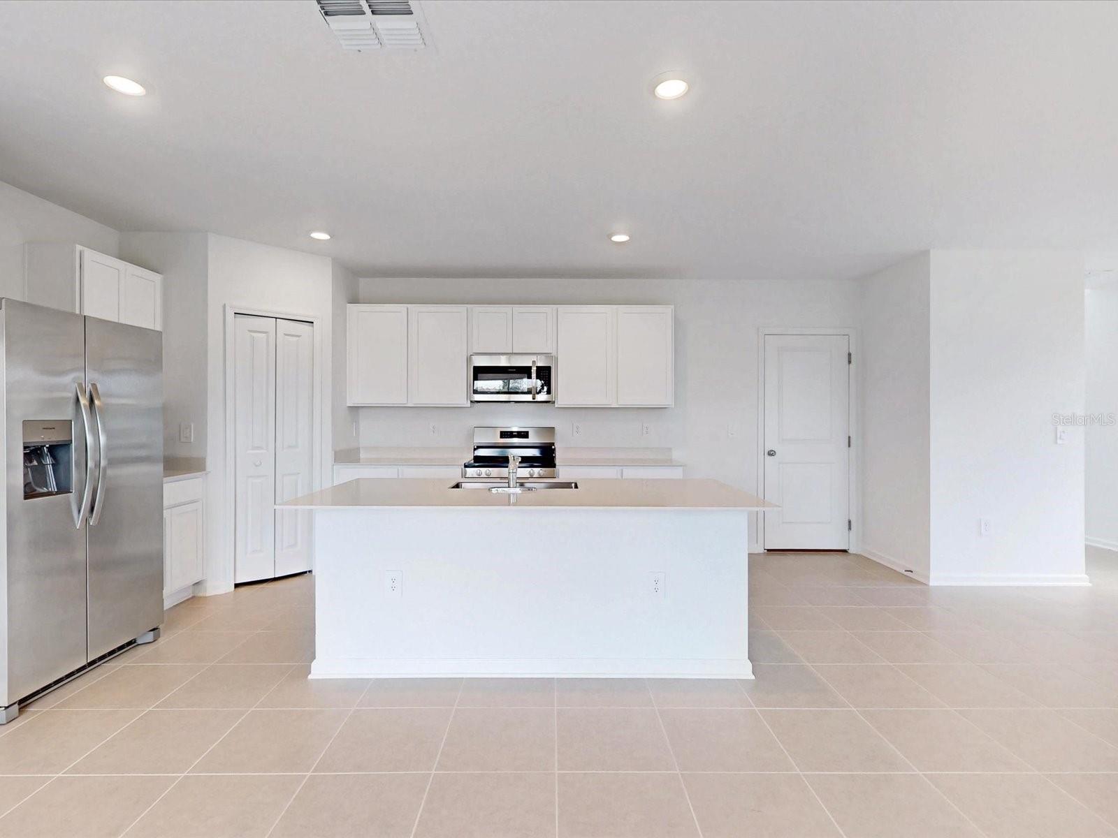 Image 9 of 51 For 3881 Corsican Place