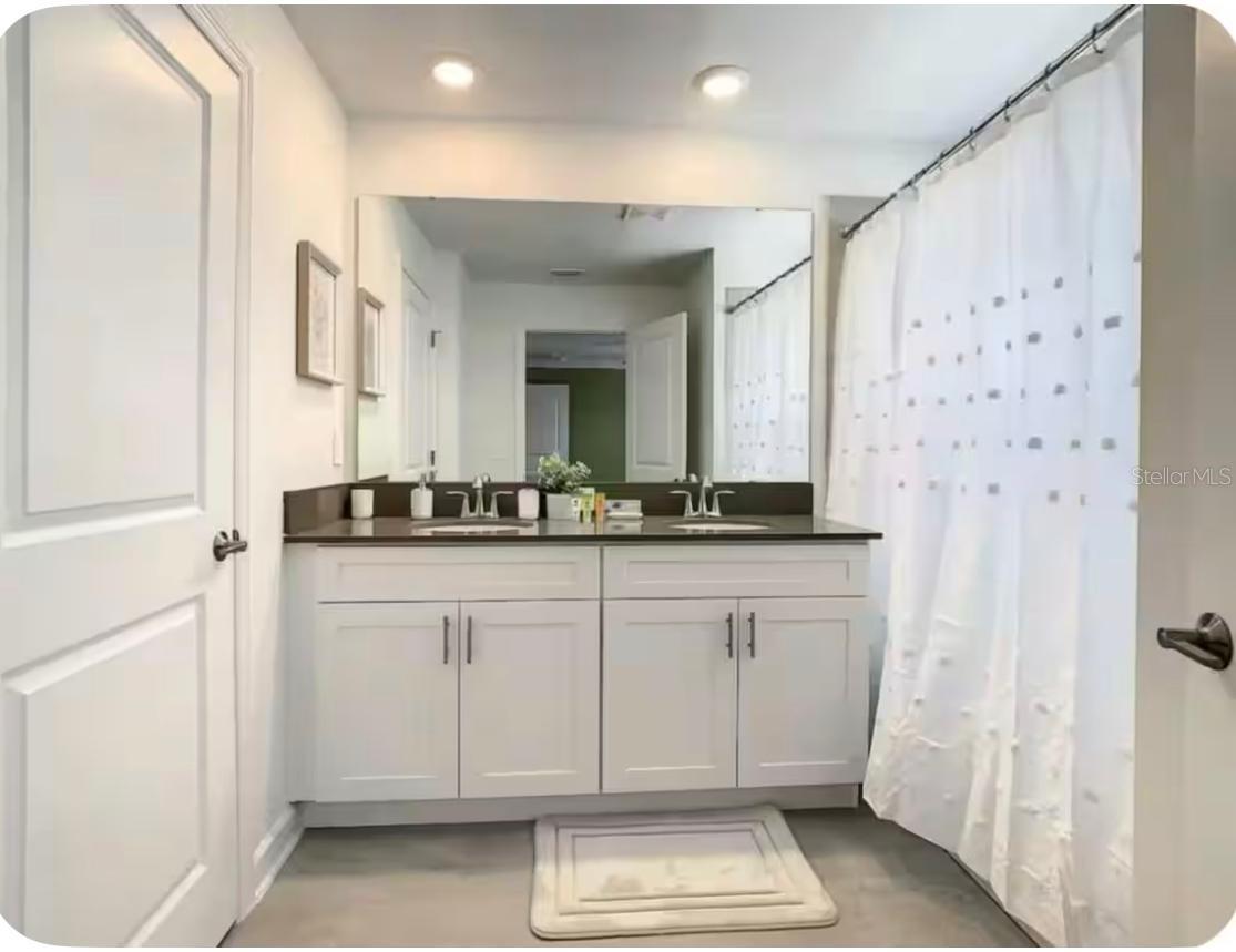 Image 24 of 33 For 4479 Scene Lane