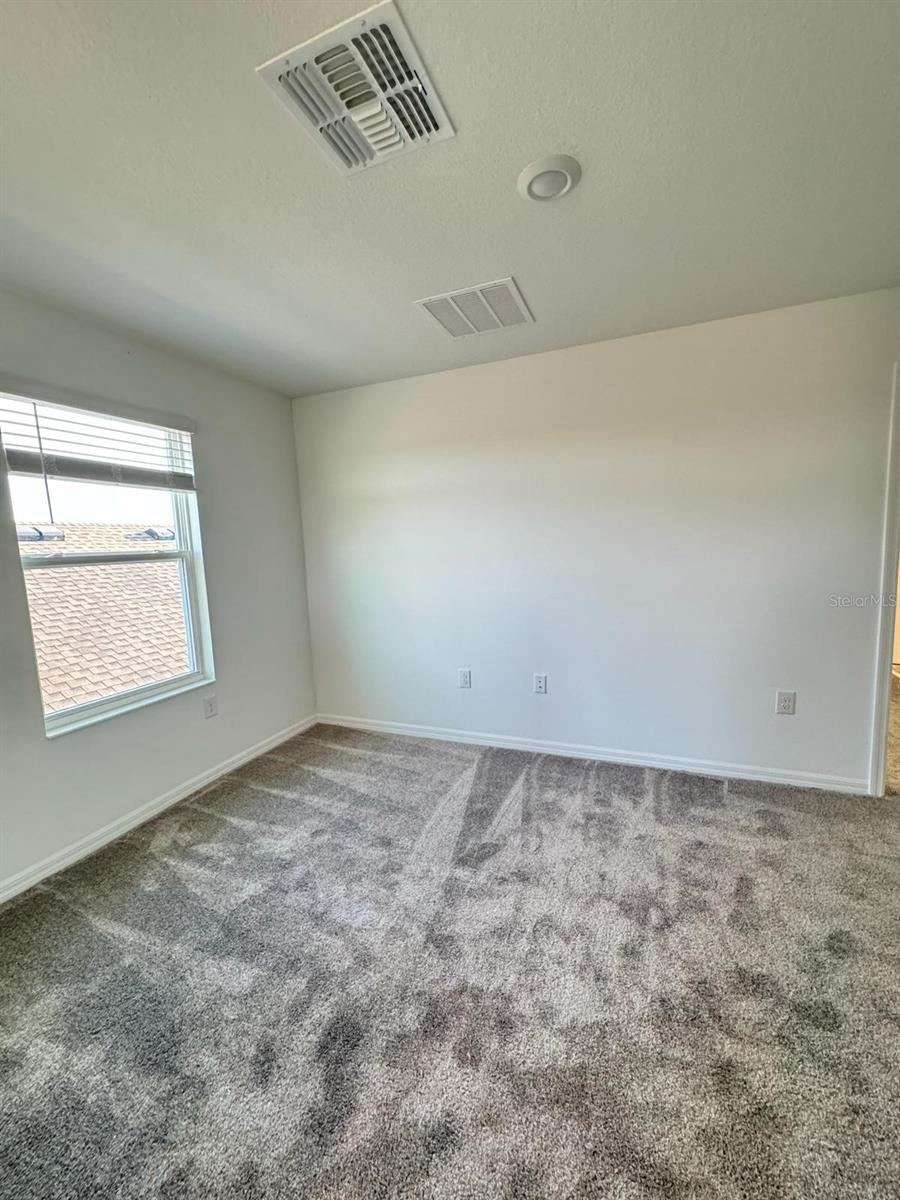 Image 18 of 27 For 724 Reggie Road