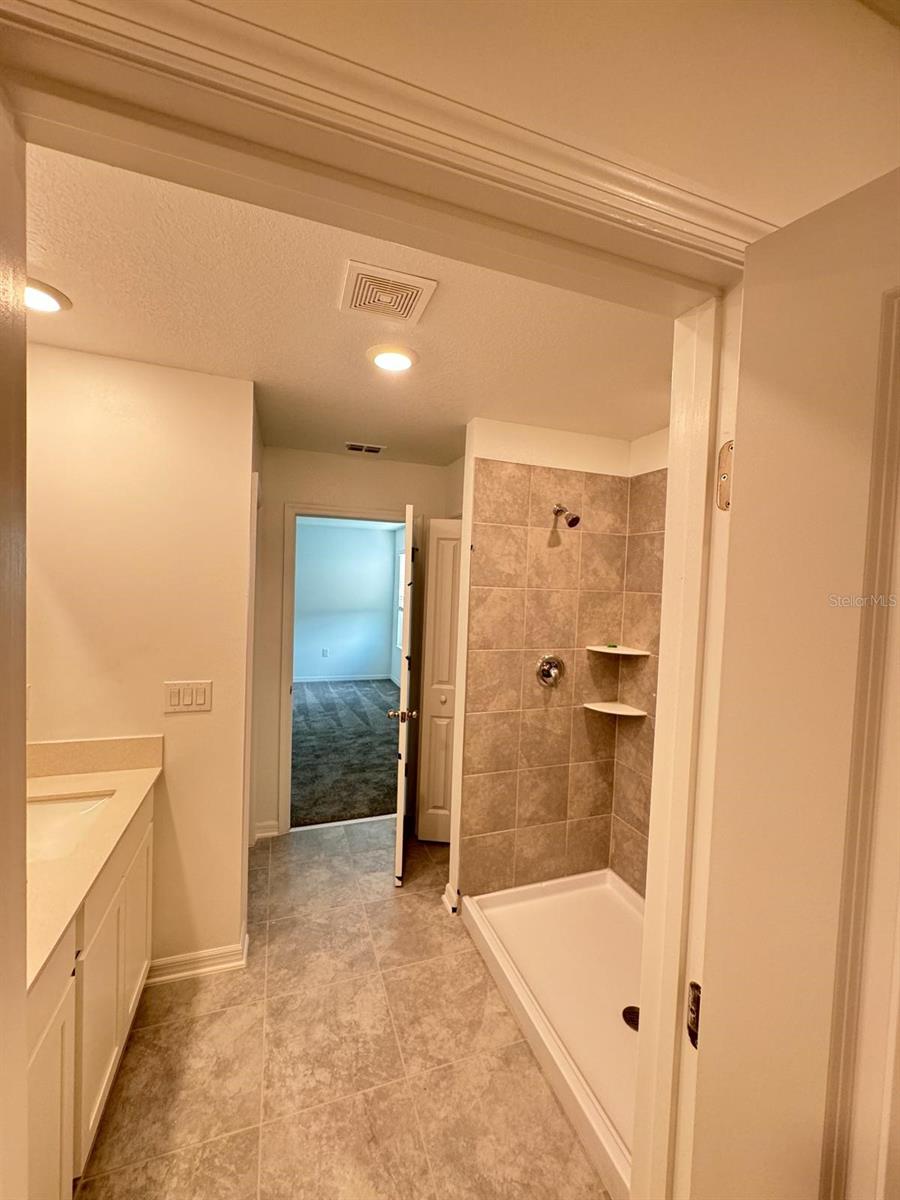 Image 20 of 27 For 724 Reggie Road