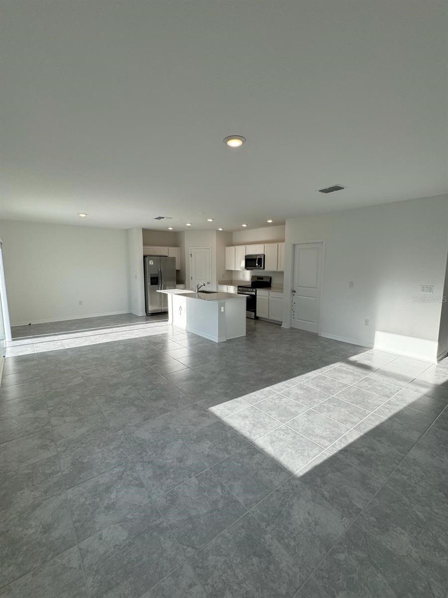 Image 24 of 27 For 724 Reggie Road