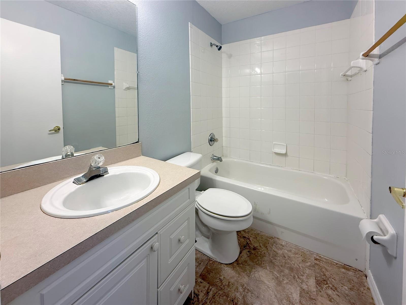 Image 6 of 21 For 515 Orchid Drive A