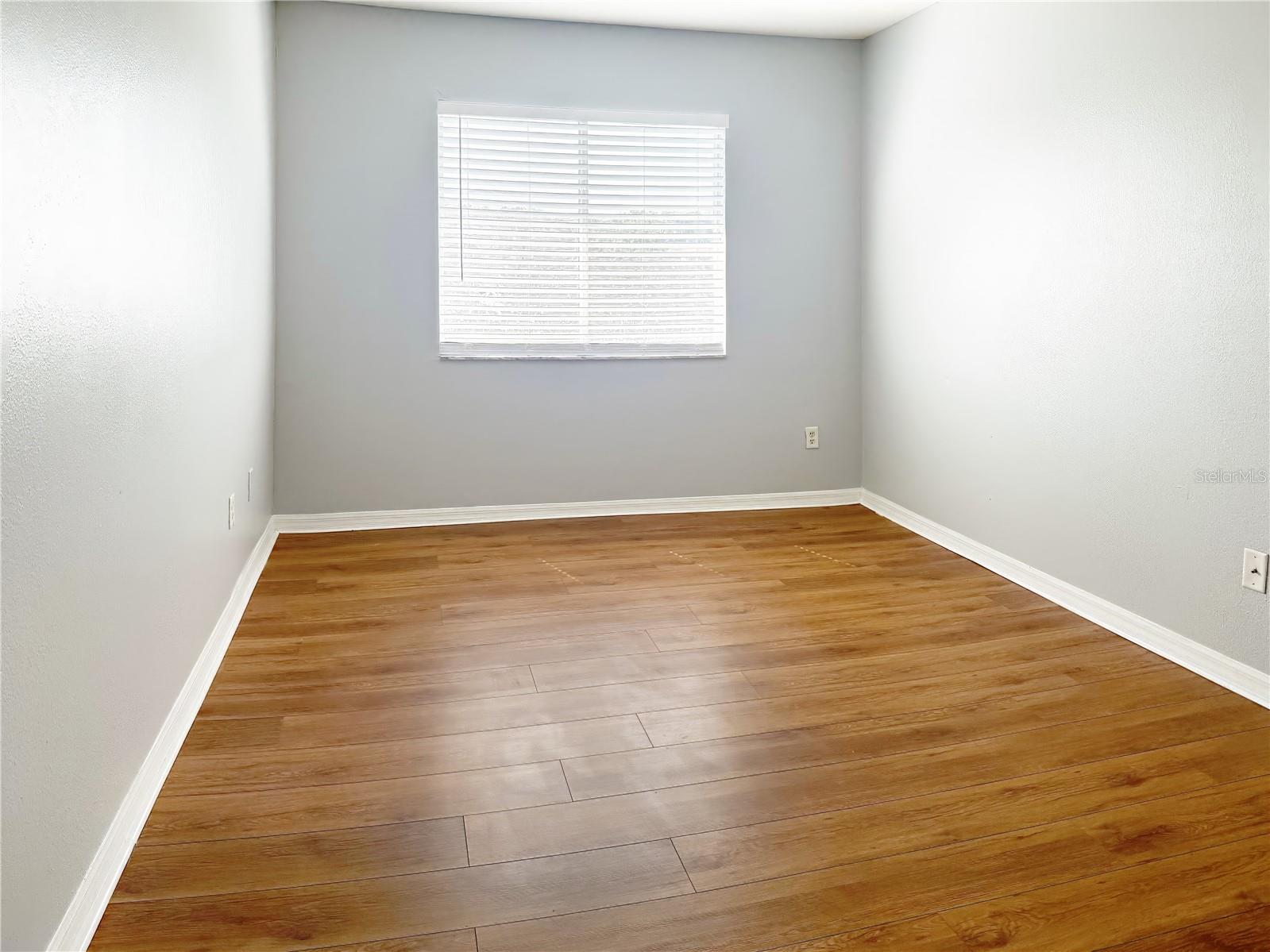 Image 7 of 21 For 515 Orchid Drive A