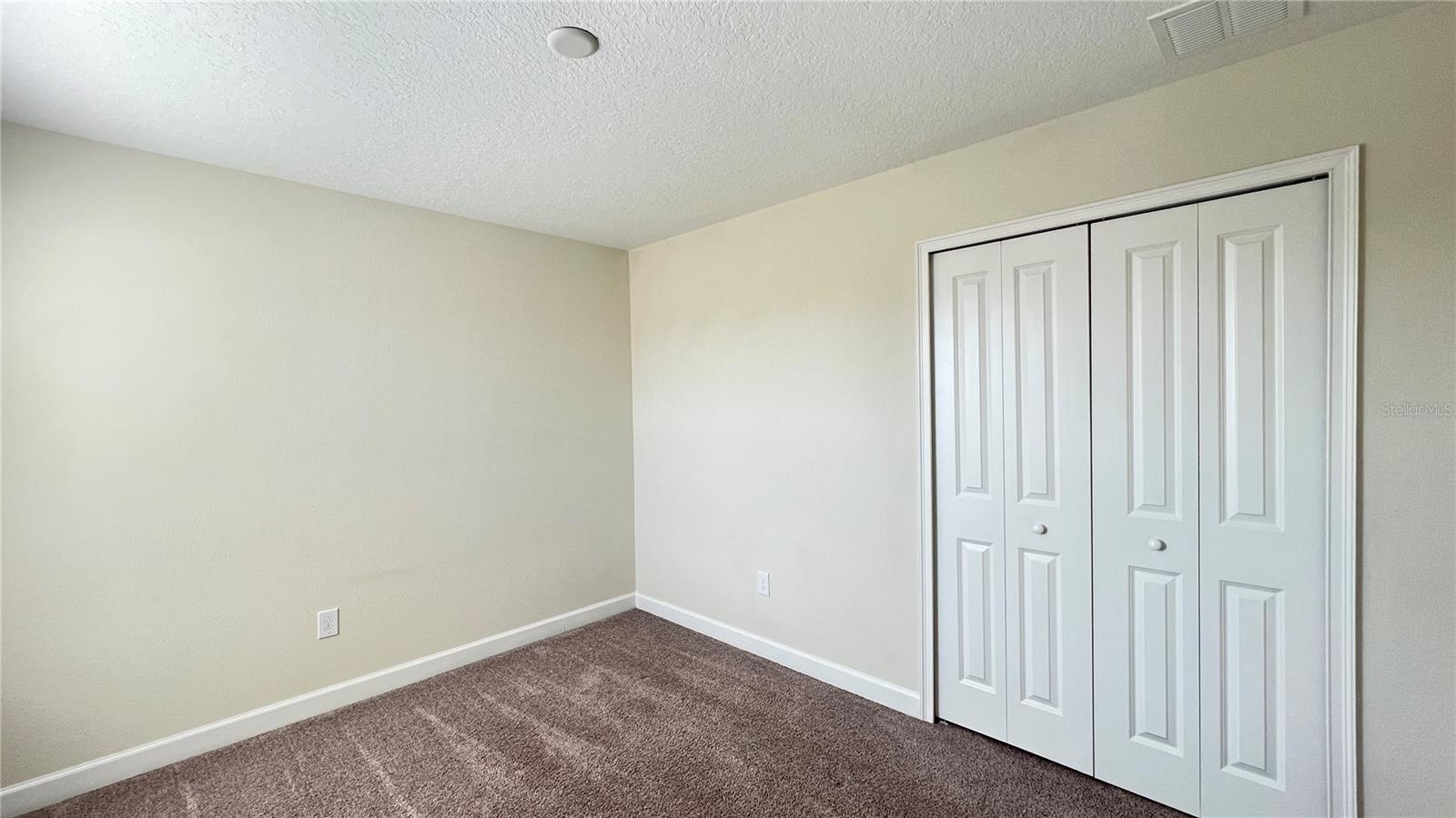 Image 13 of 49 For 15079 Evergreen Oak Loop