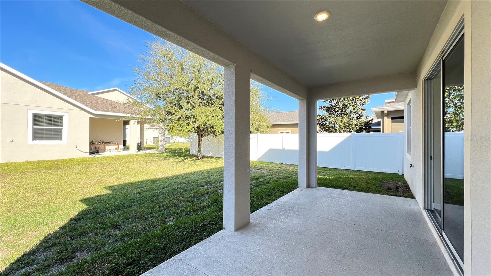 Image 28 of 49 For 15079 Evergreen Oak Loop