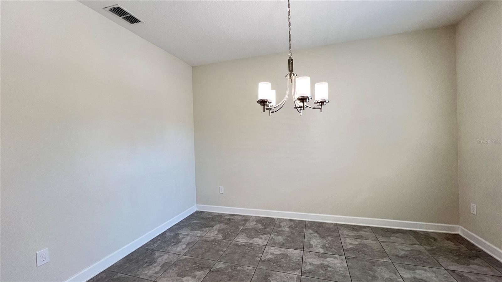 Image 46 of 49 For 15079 Evergreen Oak Loop