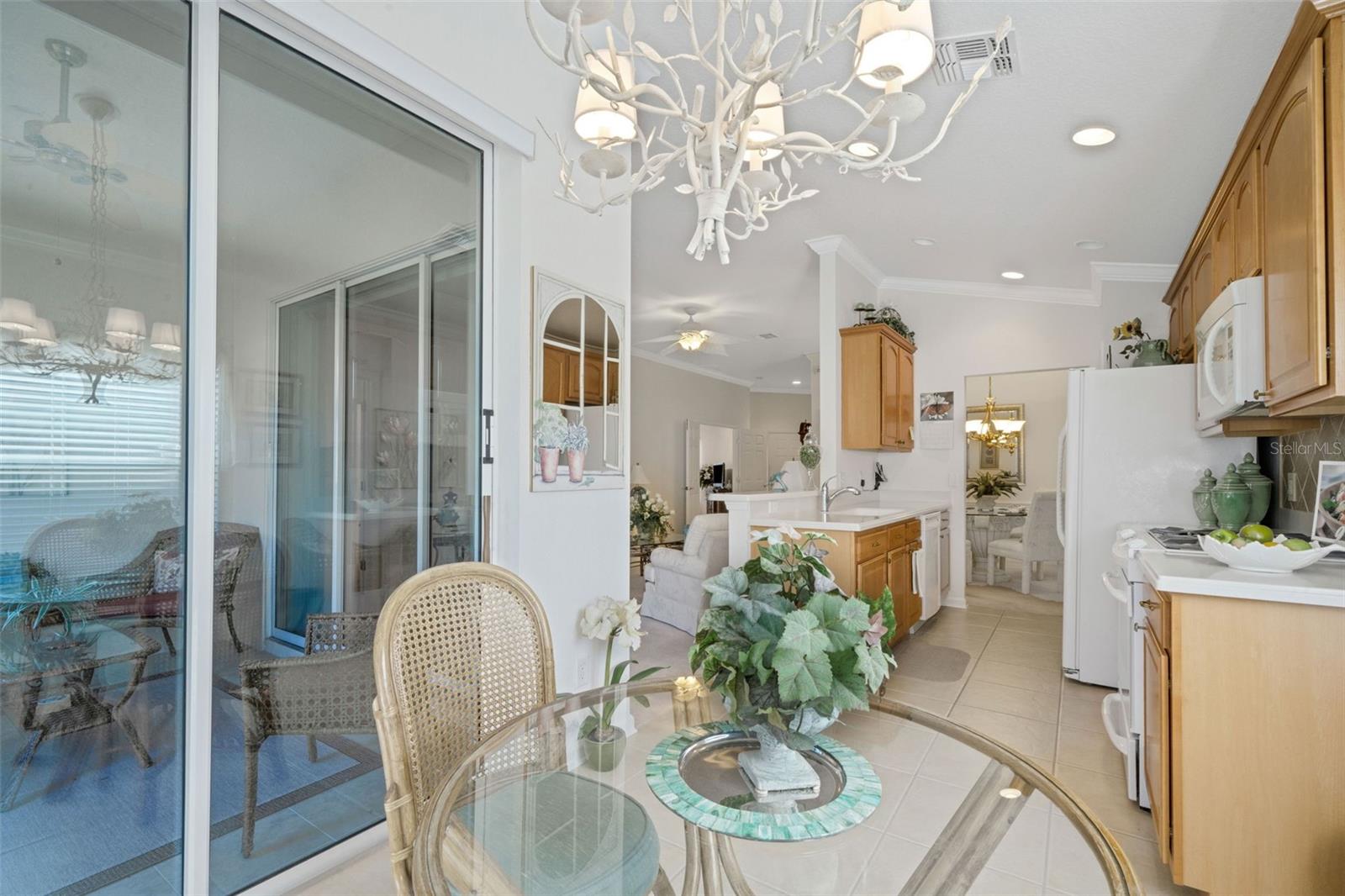 Image 13 of 53 For 536 Arena Drive