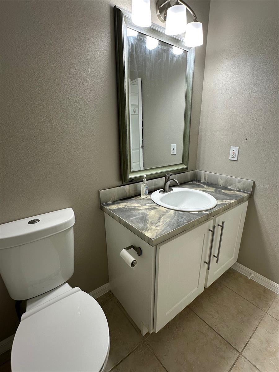 Image 18 of 22 For 2112 Mallard Creek Circle