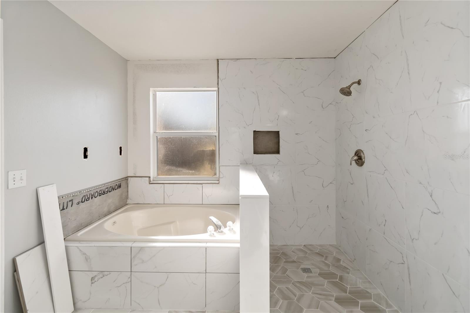 Image 19 of 30 For 129 Mediterranean Court