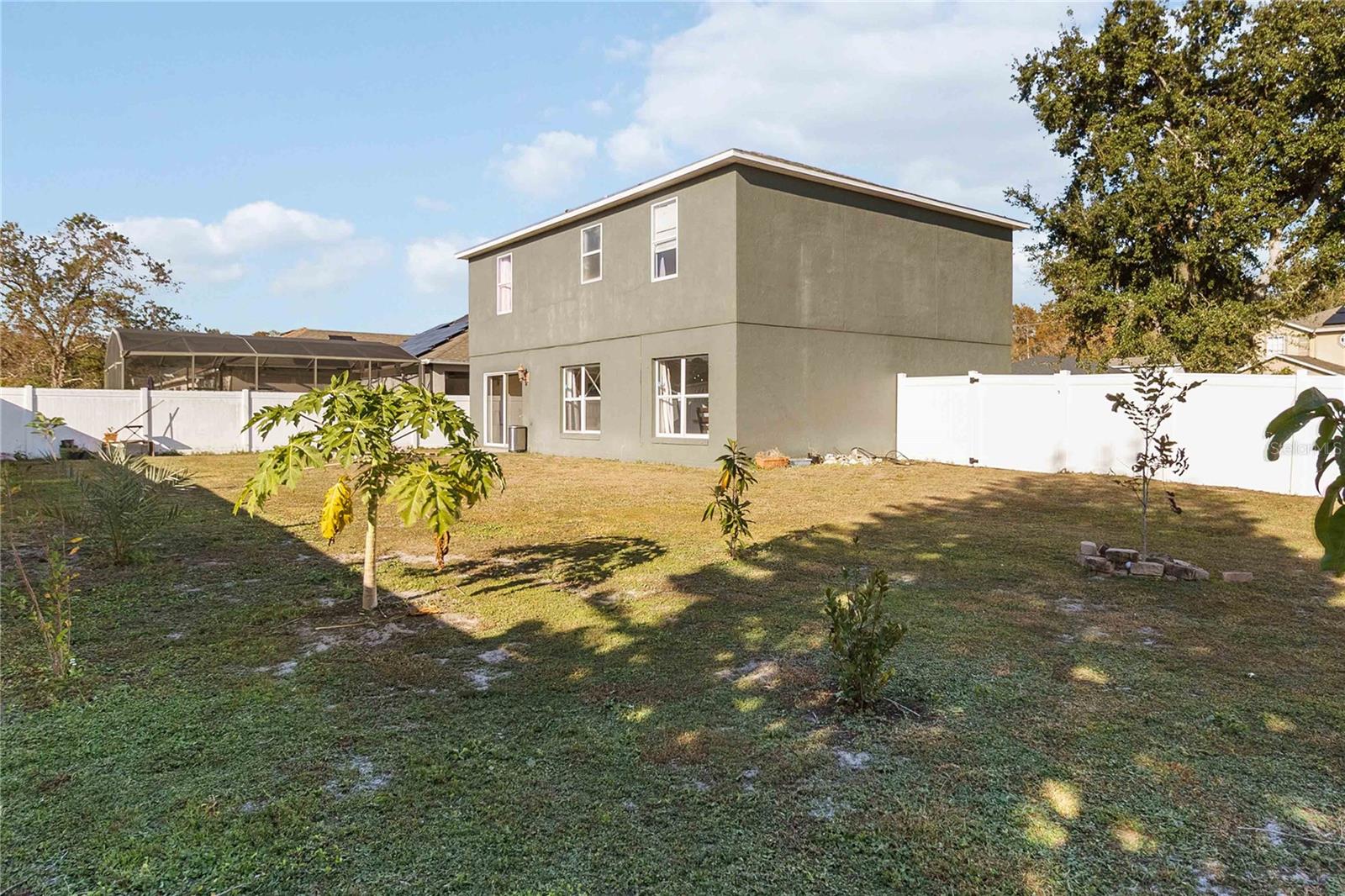 Image 27 of 30 For 129 Mediterranean Court