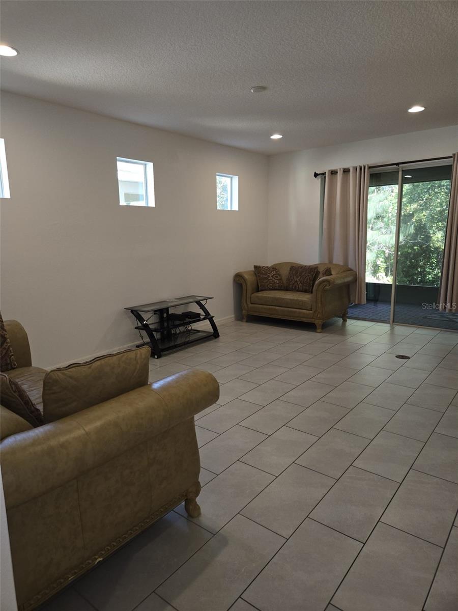 Image 10 of 29 For 3177 Montserrat Place