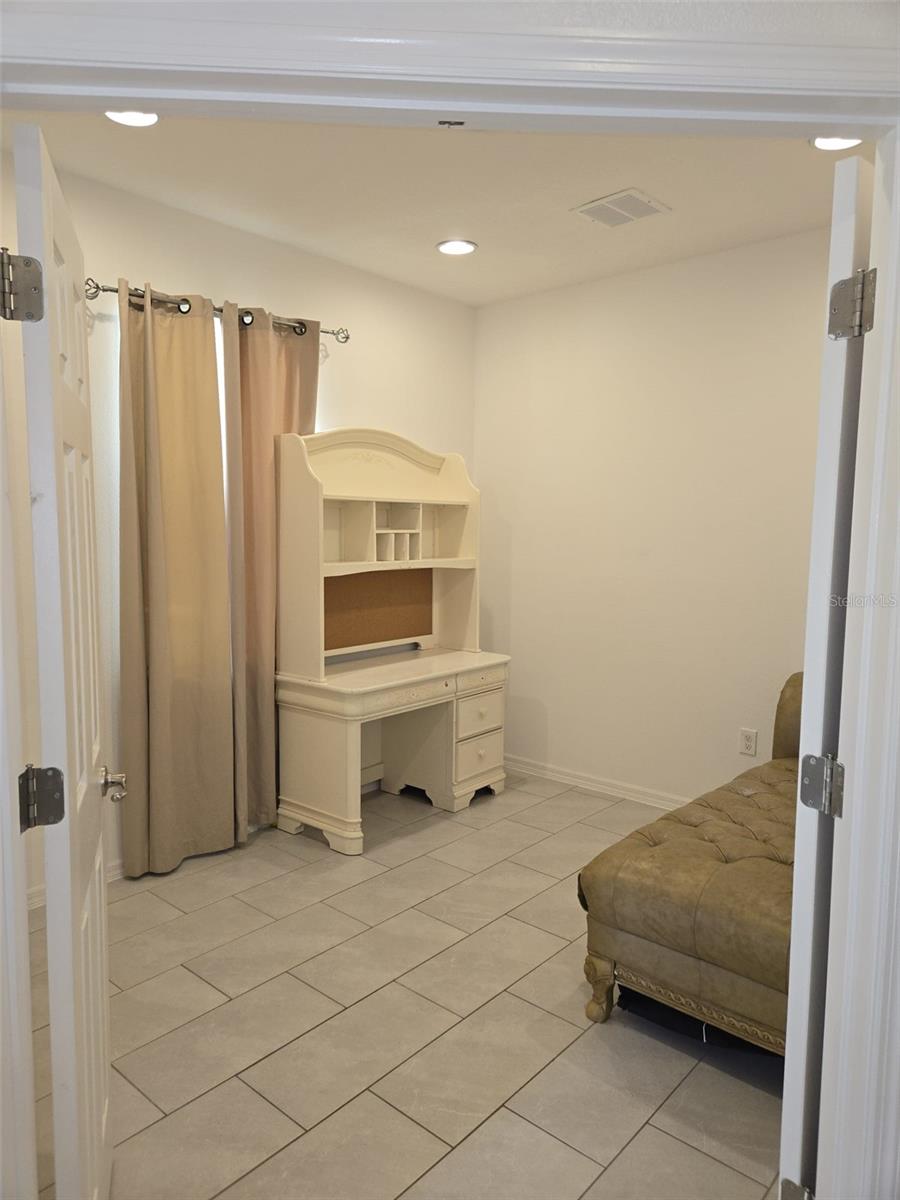 Image 8 of 29 For 3177 Montserrat Place