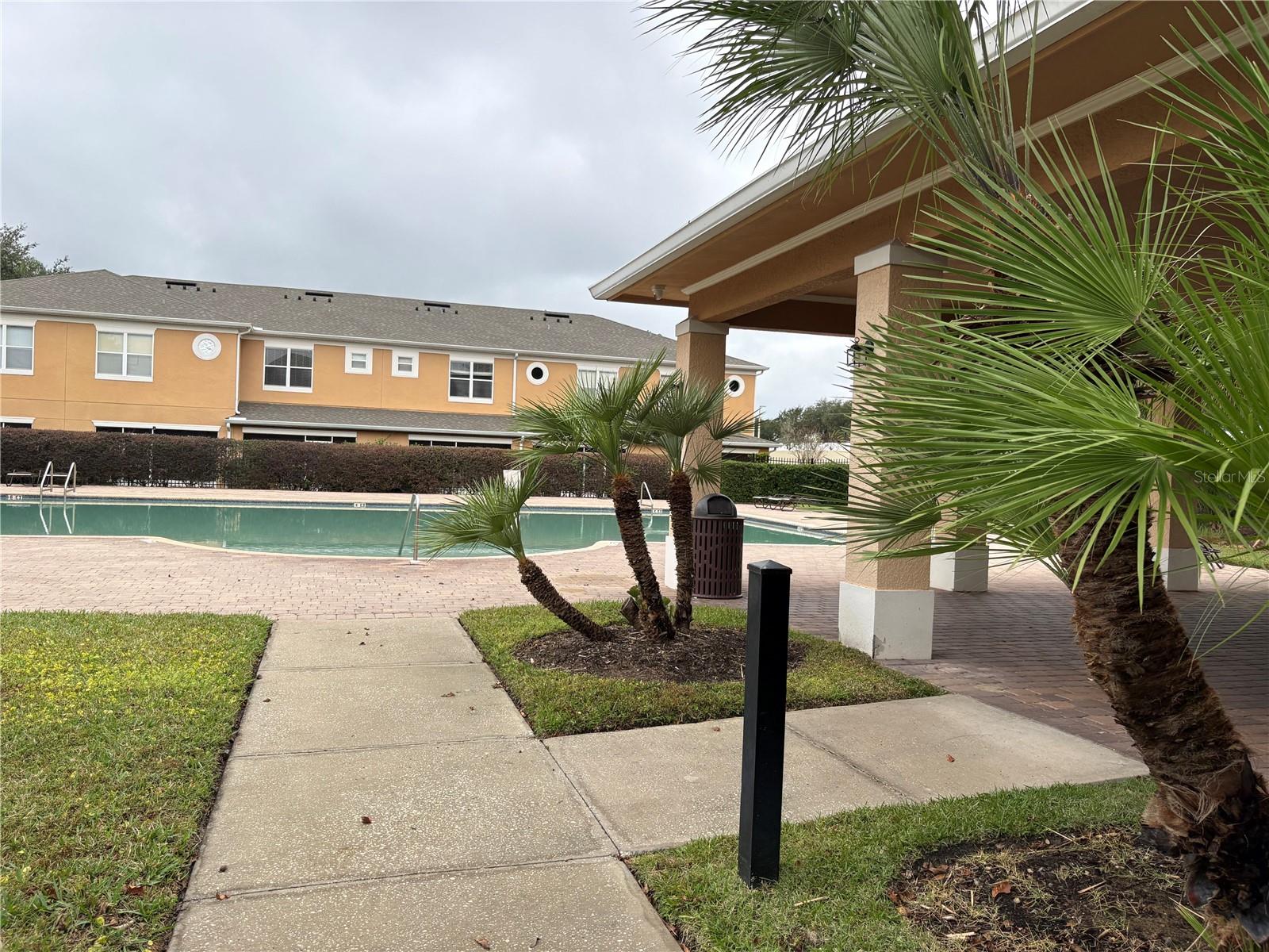 Image 12 of 14 For 203 Bexley Drive 203