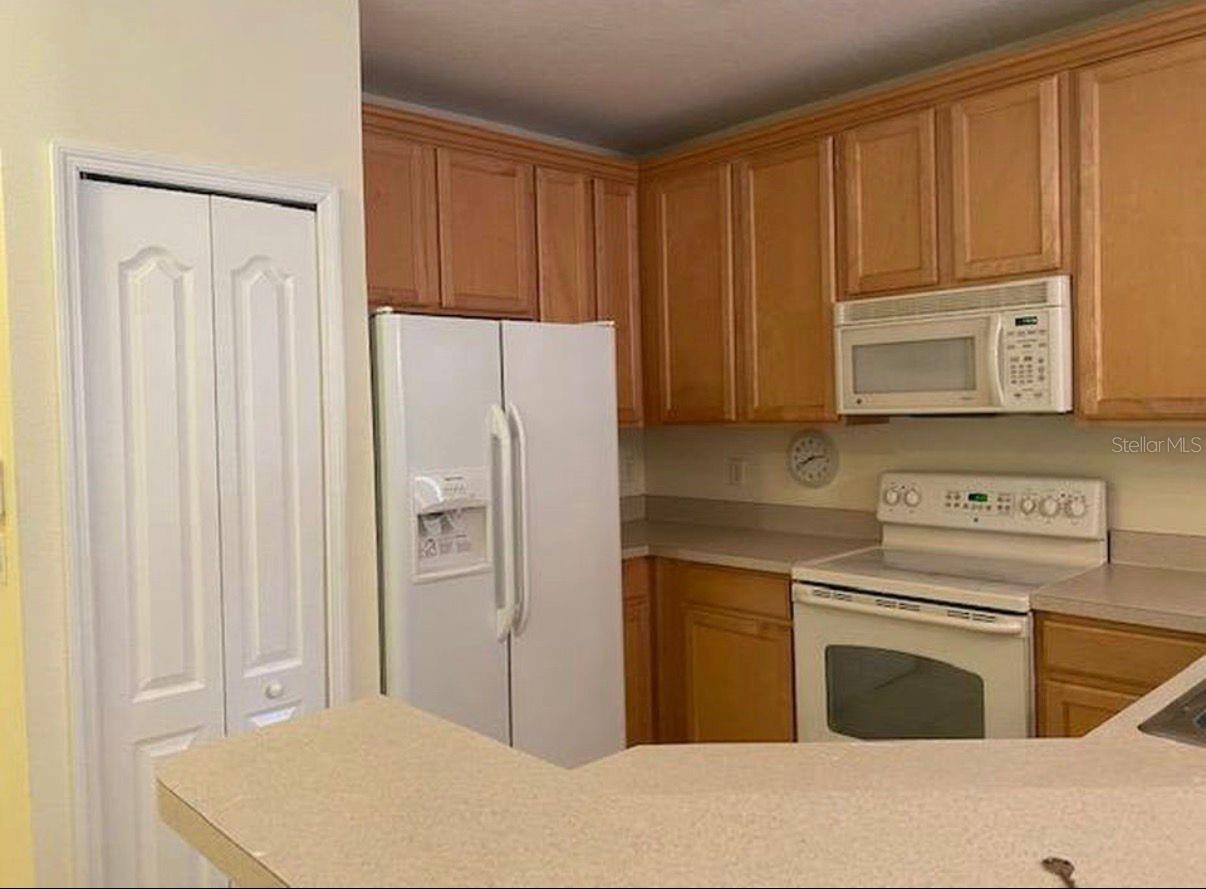 Image 4 of 14 For 203 Bexley Drive 203