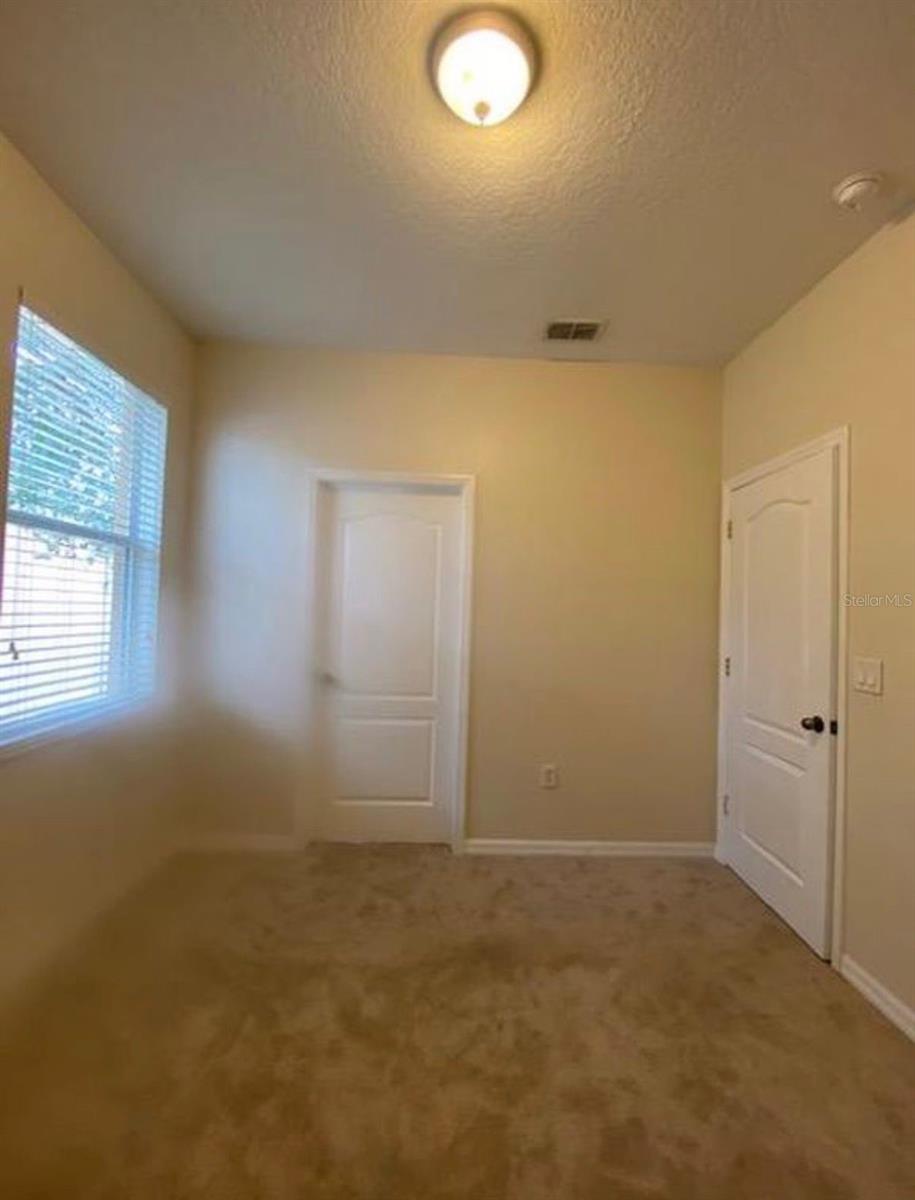 Image 8 of 14 For 203 Bexley Drive 203