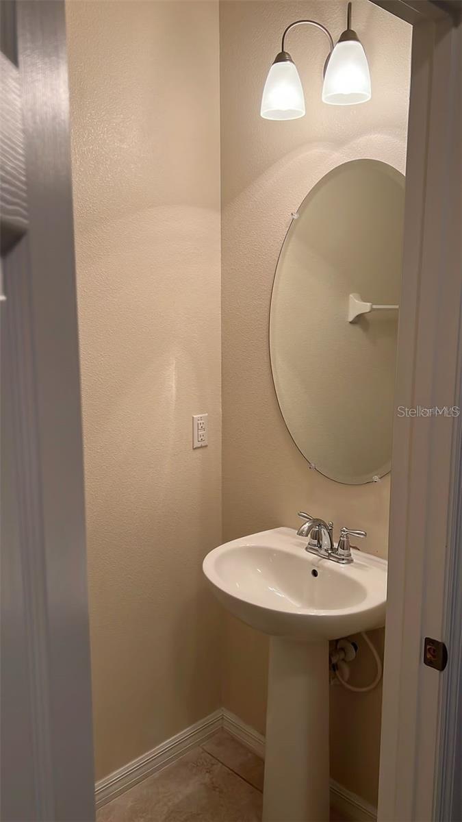 Image 9 of 20 For 2640 Amati Drive