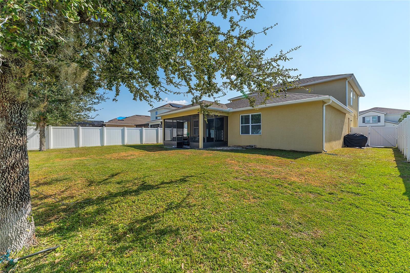 Image 39 of 76 For 1889 Rustic Falls Drive