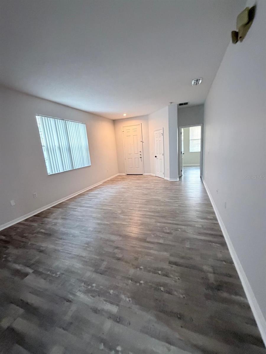 Image 11 of 25 For 174 Sand Ridge Drive