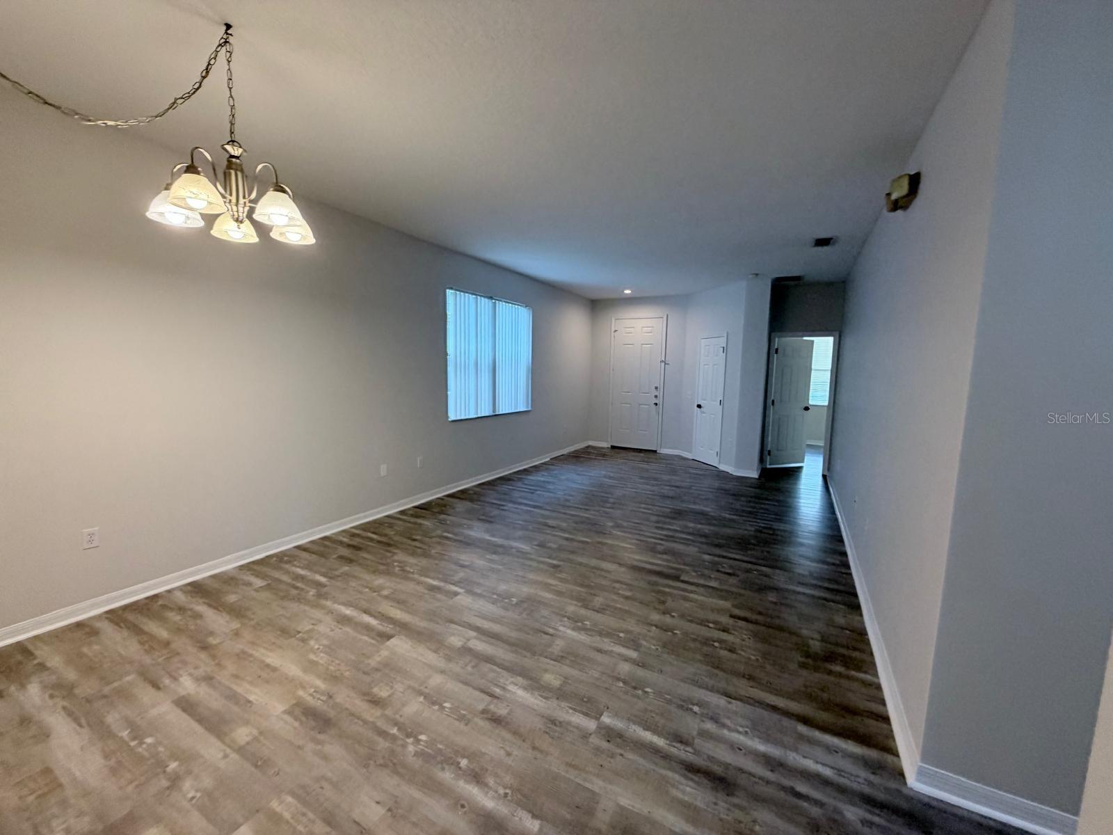 Image 12 of 25 For 174 Sand Ridge Drive