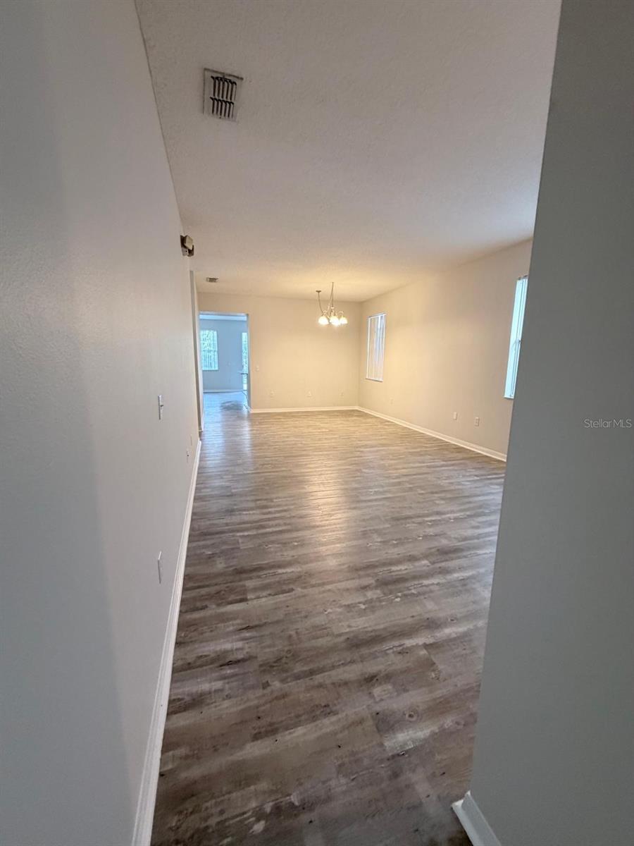 Image 16 of 25 For 174 Sand Ridge Drive