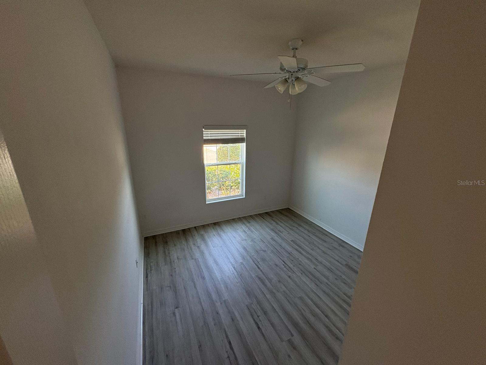 Image 7 of 15 For 3947 Wind Dancer Circle