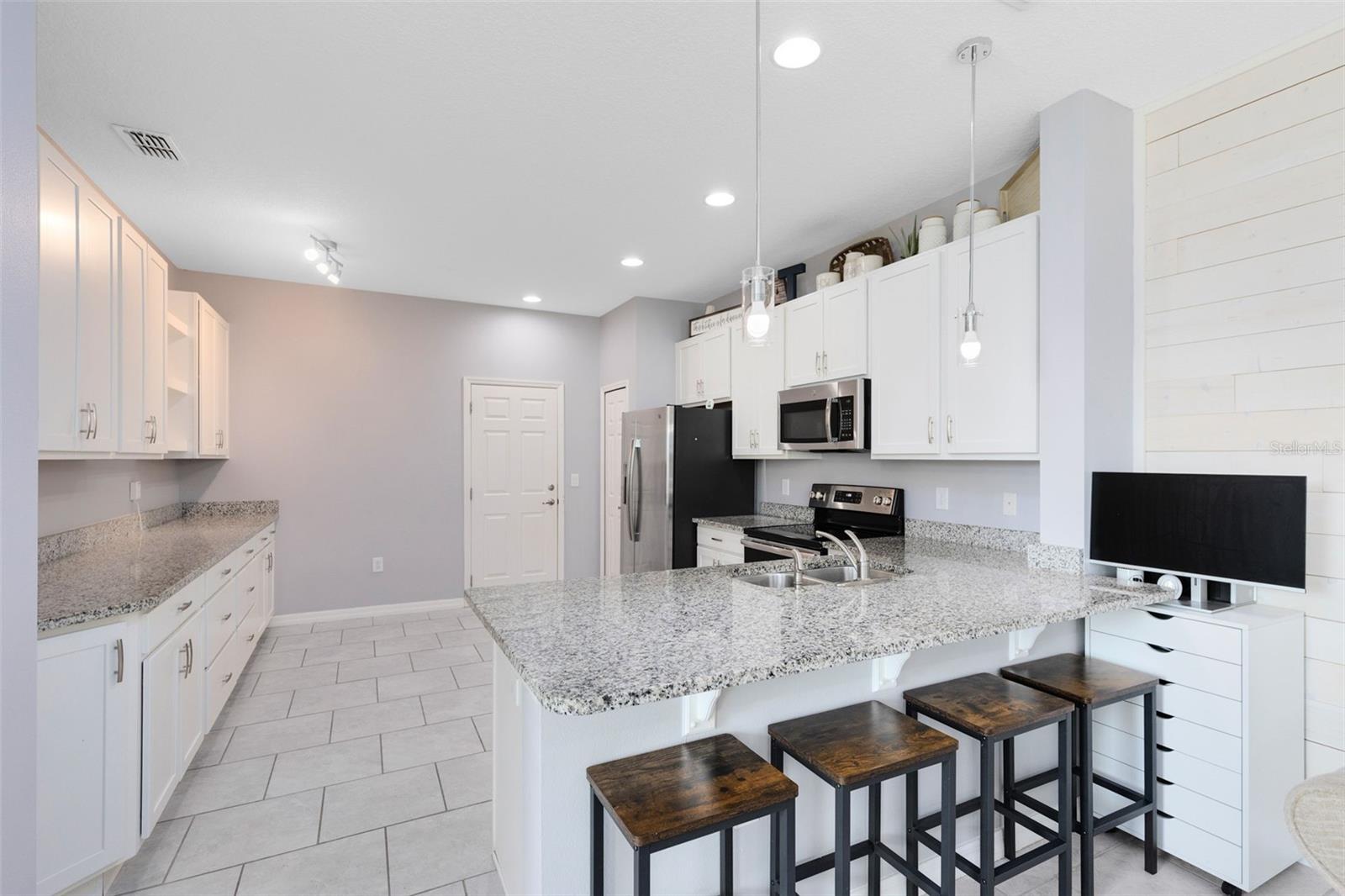 Image 10 of 36 For 1889 Shumard Avenue