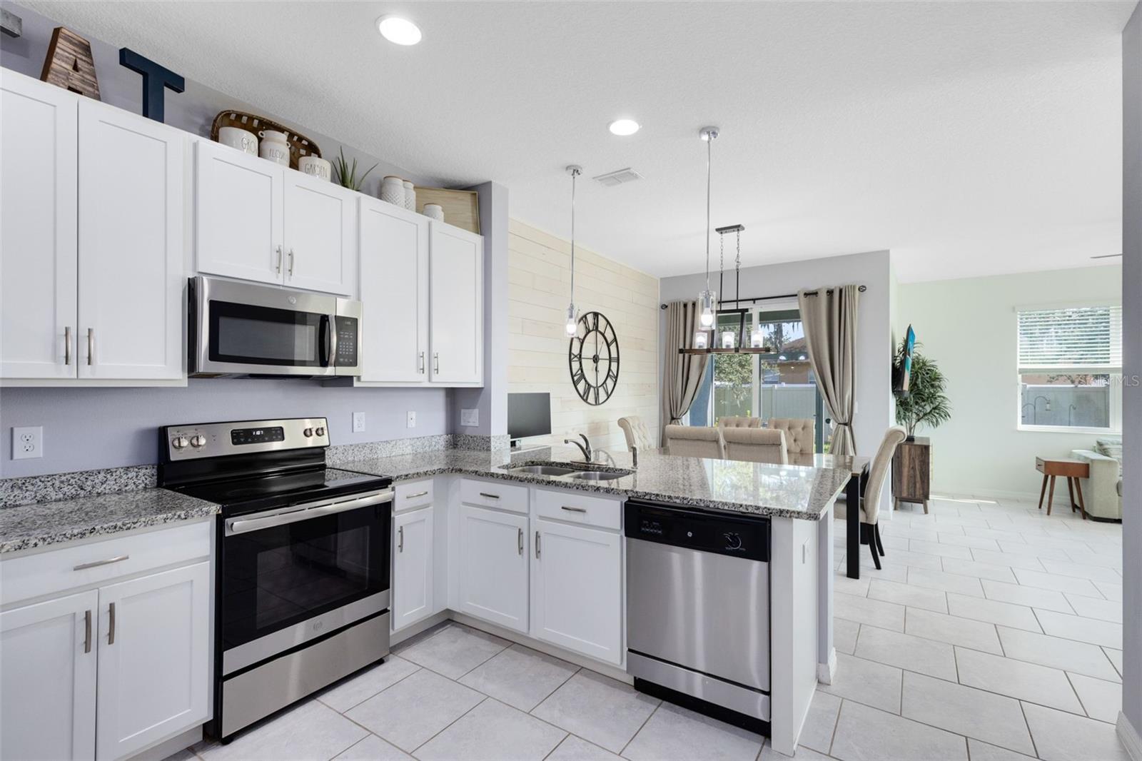 Image 12 of 36 For 1889 Shumard Avenue