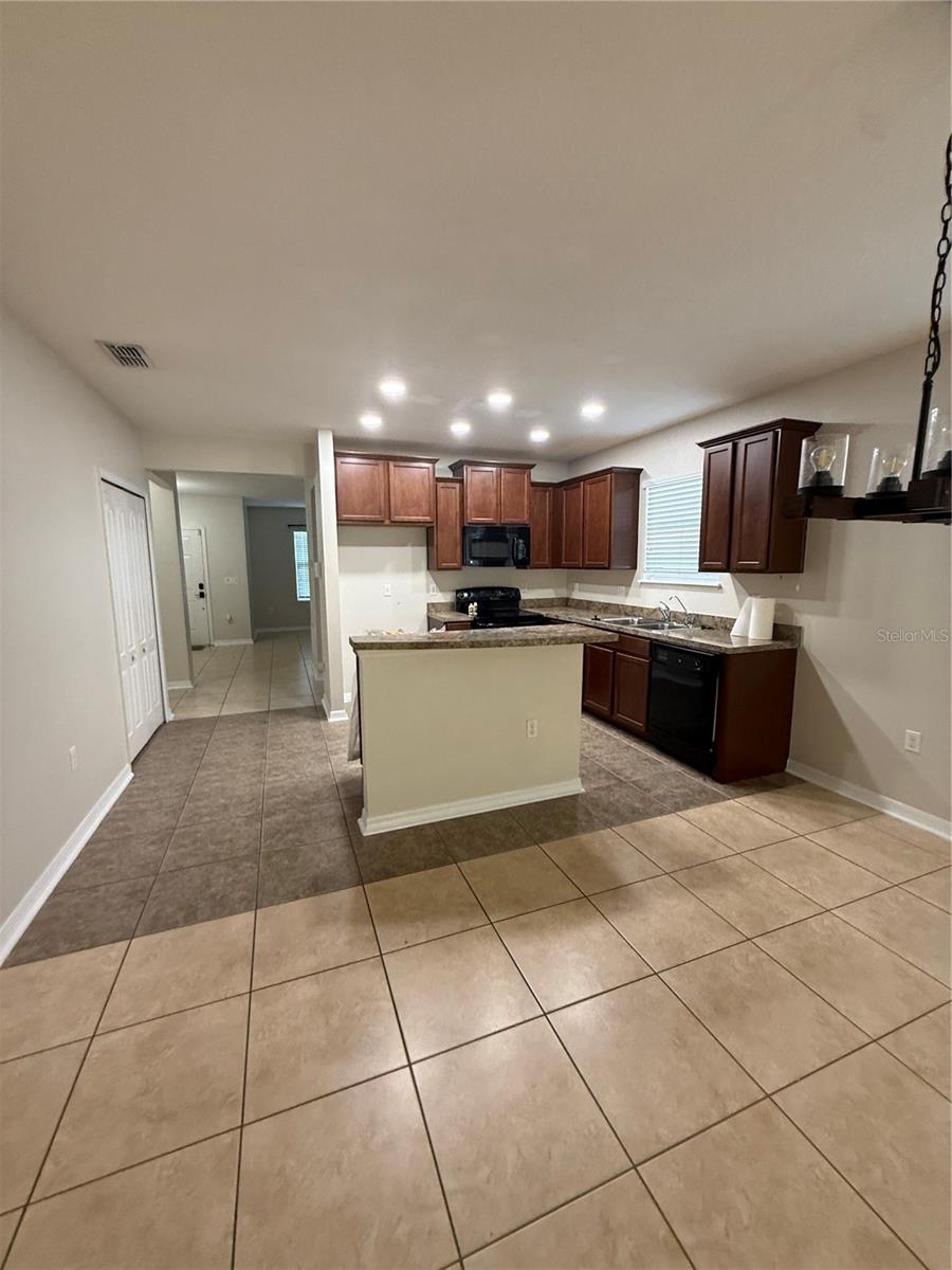 Image 7 of 35 For 1891 Patriot Way