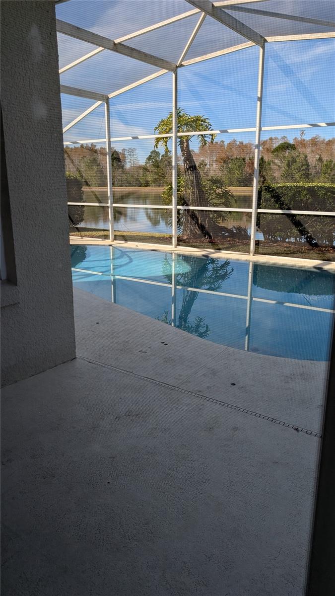 Image 31 of 42 For 840 Lake Biscayne Way