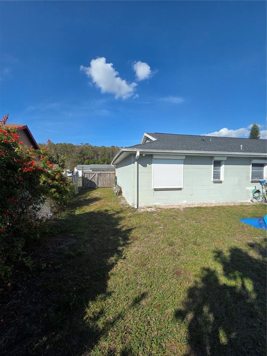 Image 29 of 30 For 101 Cedarwood Circle