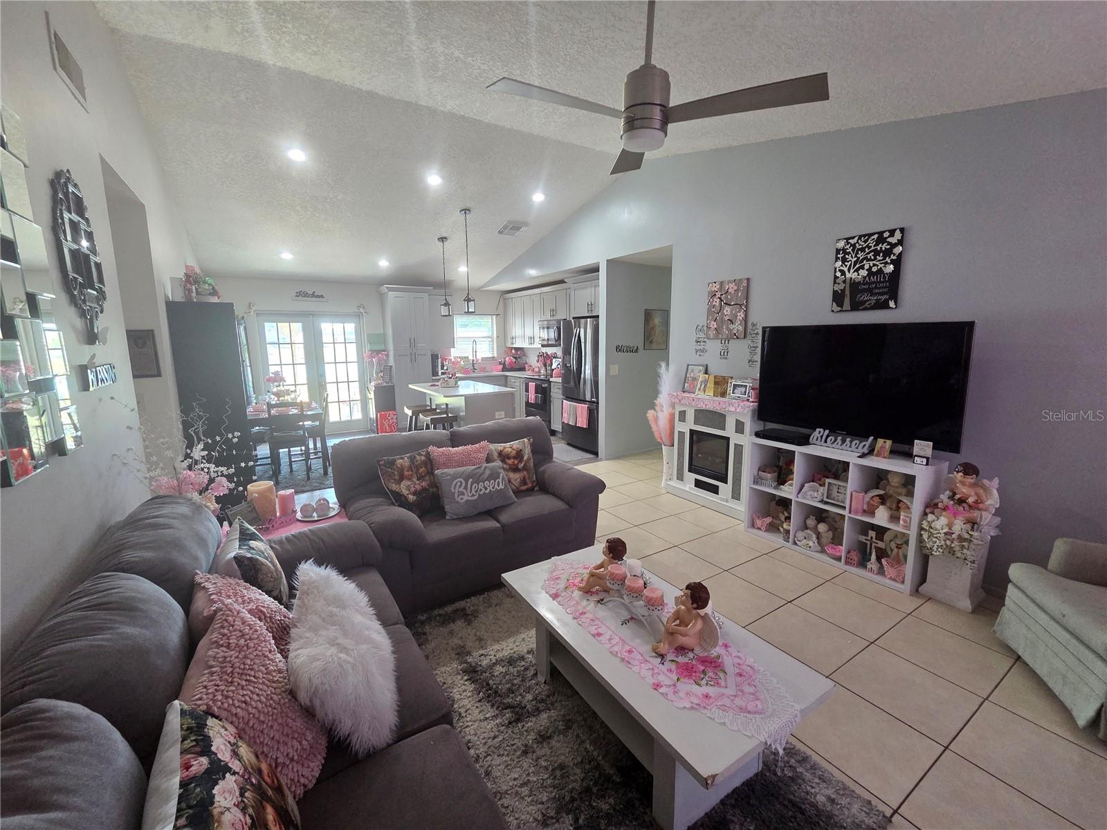 Image 5 of 30 For 101 Cedarwood Circle