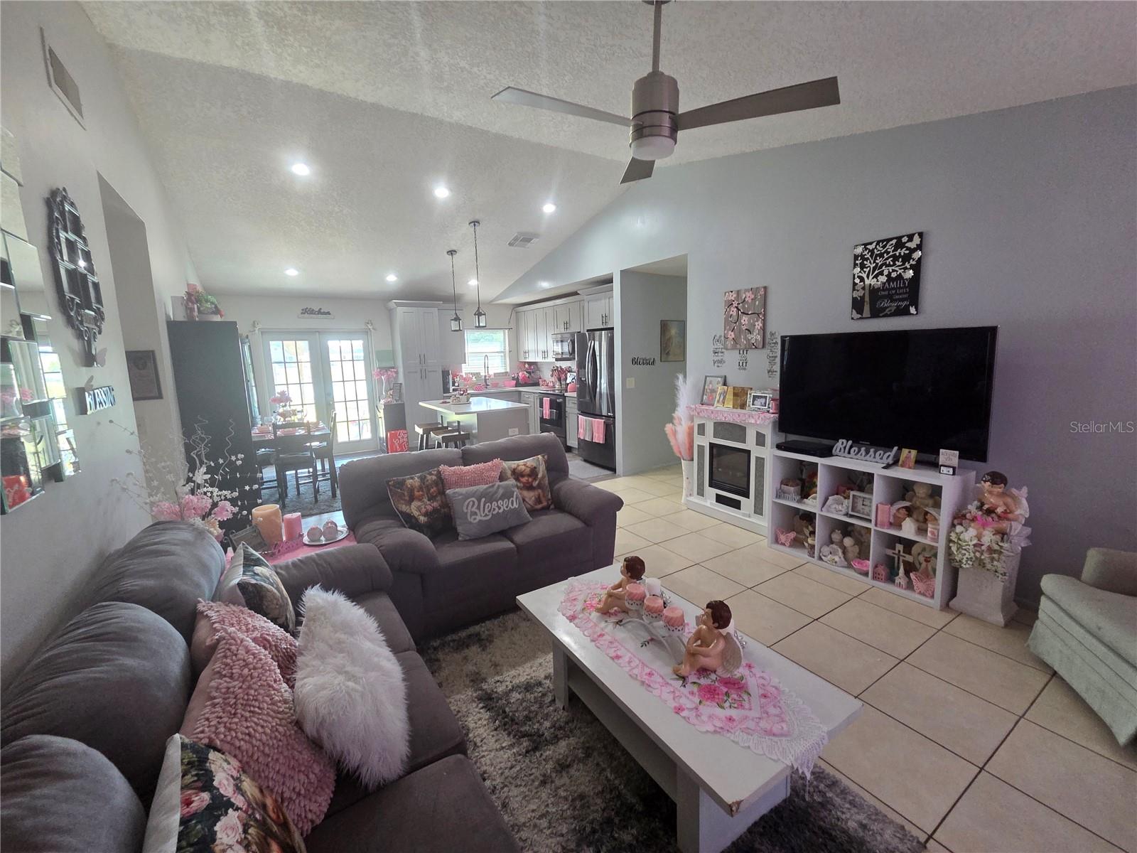 Image 7 of 30 For 101 Cedarwood Circle