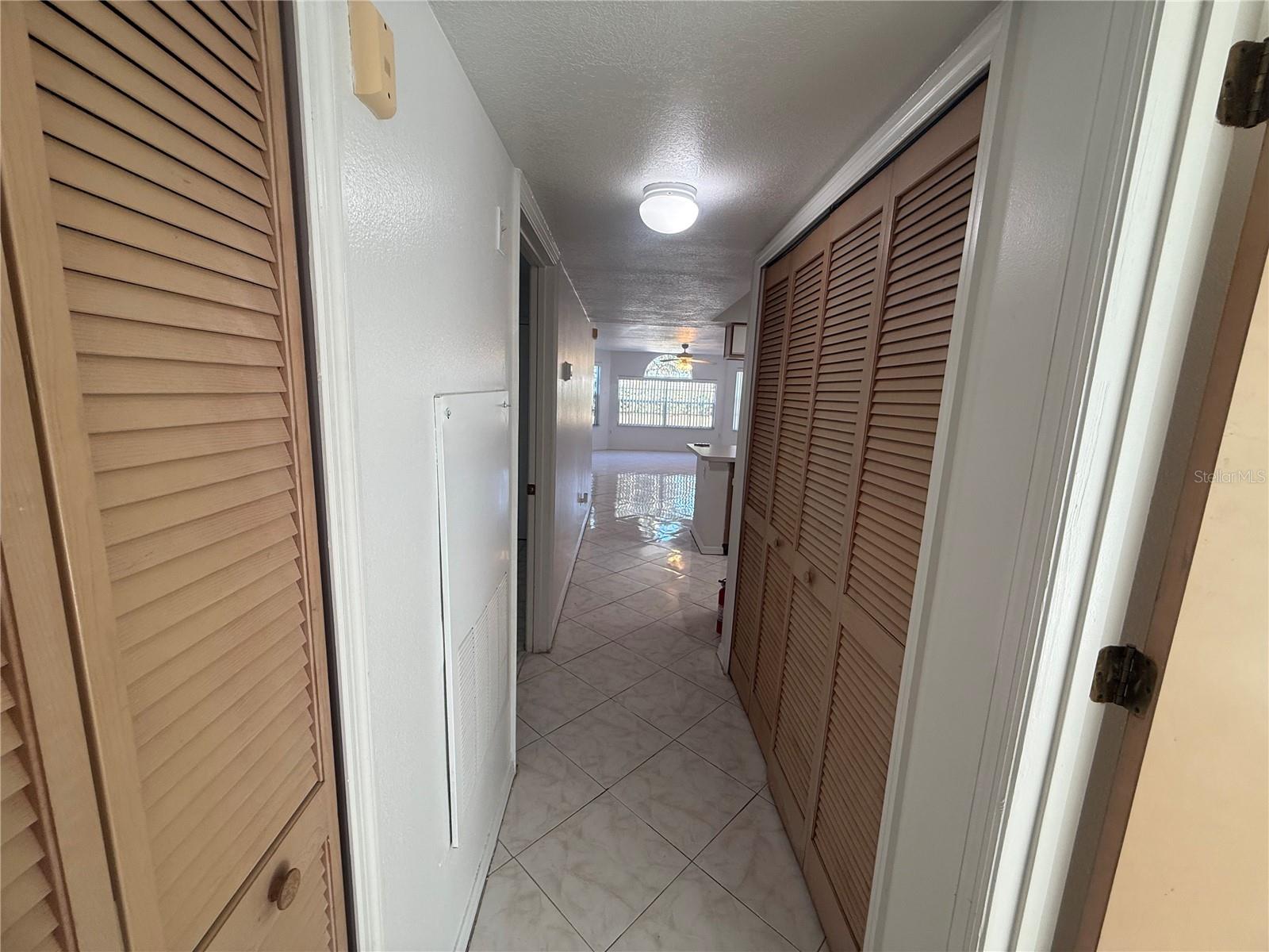 Image 13 of 20 For 8722 Rain Forest Place A