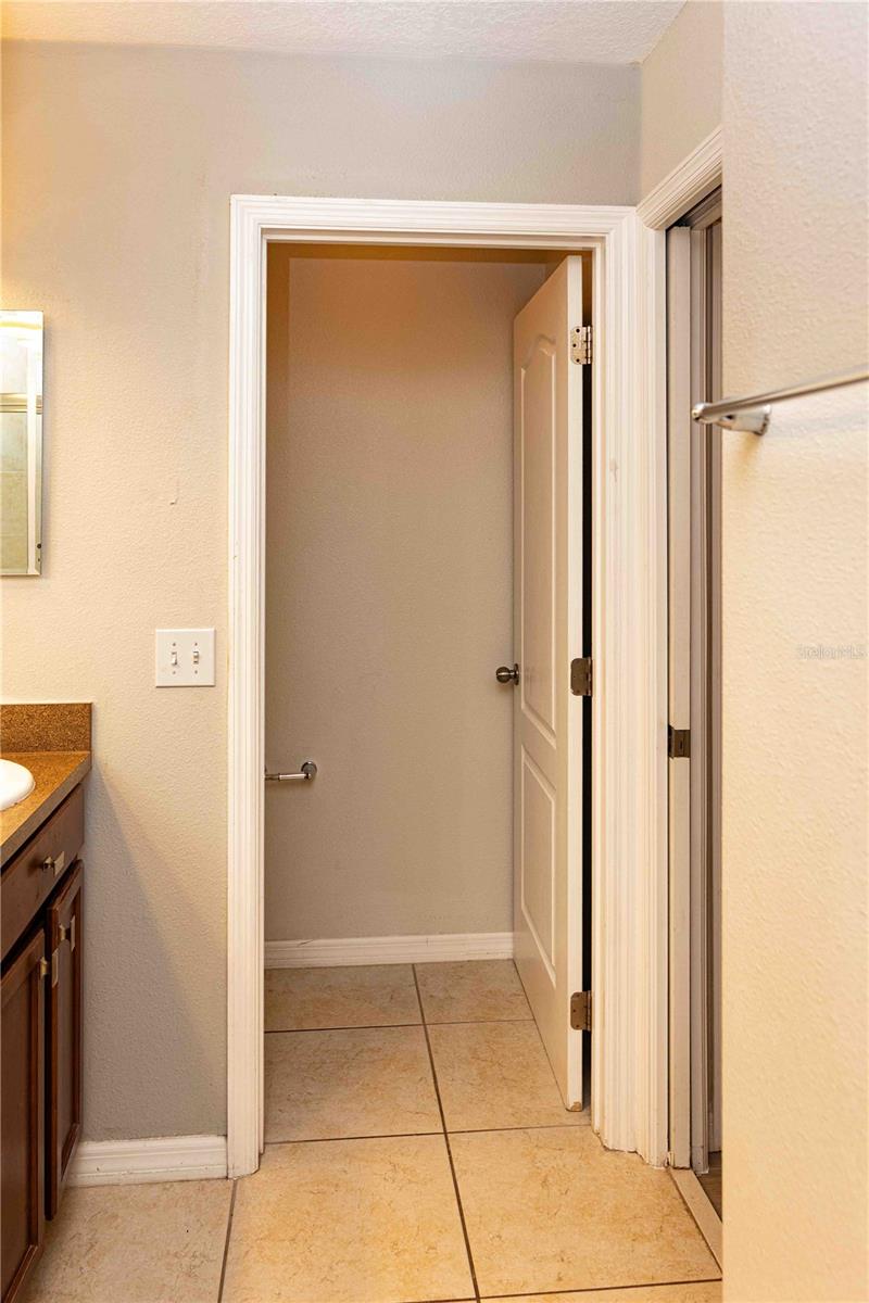 Image 16 of 26 For 3039 Rodrick Circle