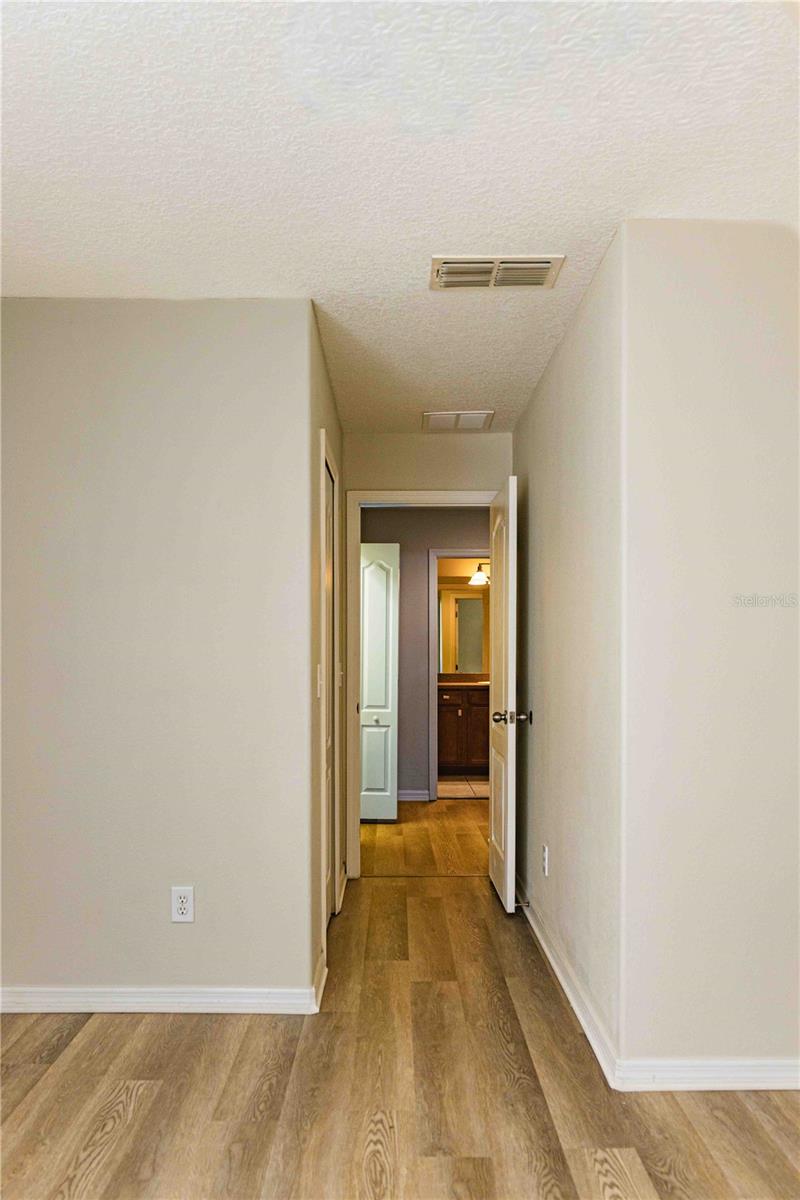 Image 22 of 26 For 3039 Rodrick Circle