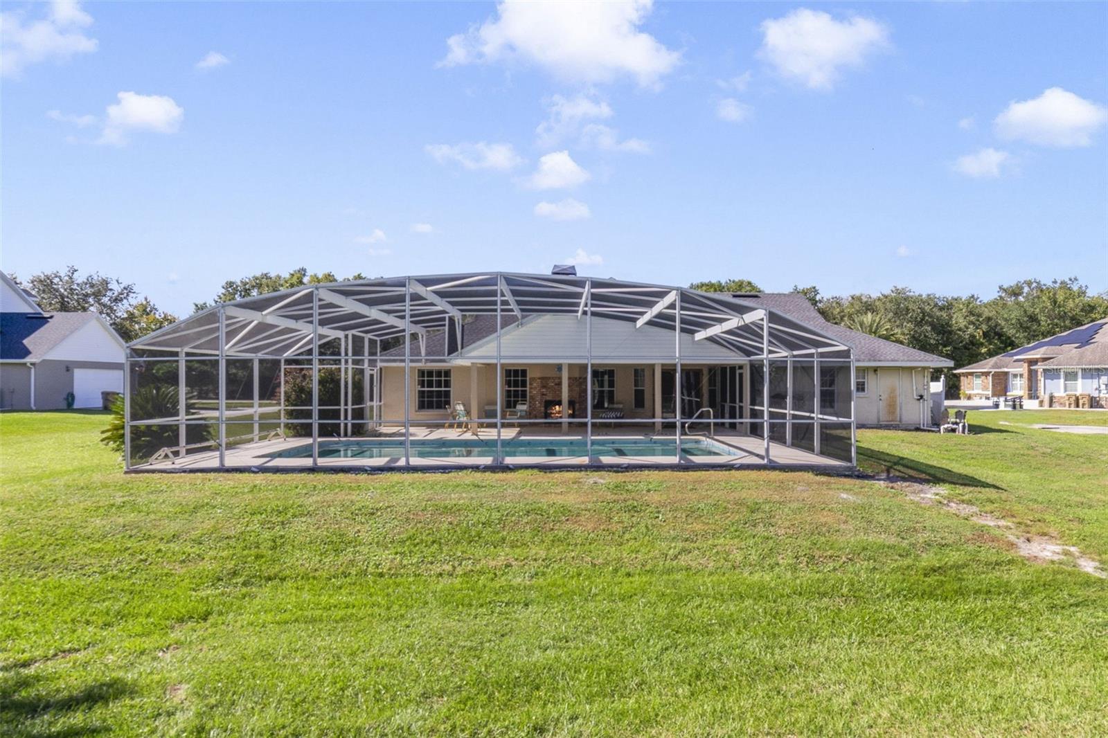 Image 19 of 21 For 3371 Earle Court