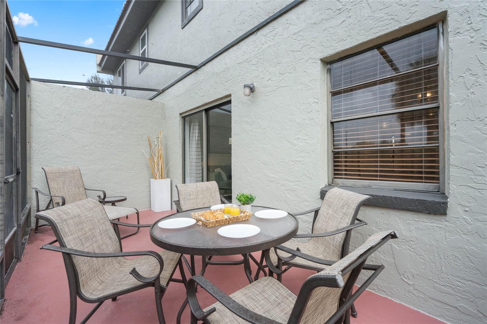 Image 13 of 43 For 3191 Sea World Court