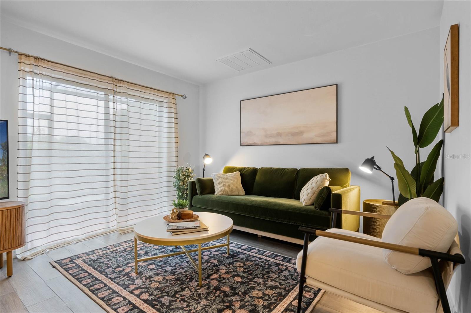 Image 17 of 43 For 3191 Sea World Court