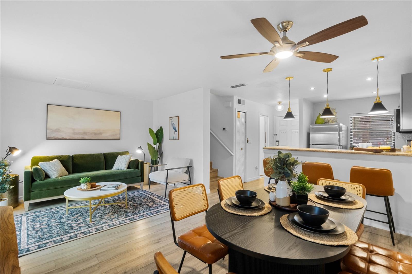 Image 18 of 43 For 3191 Sea World Court