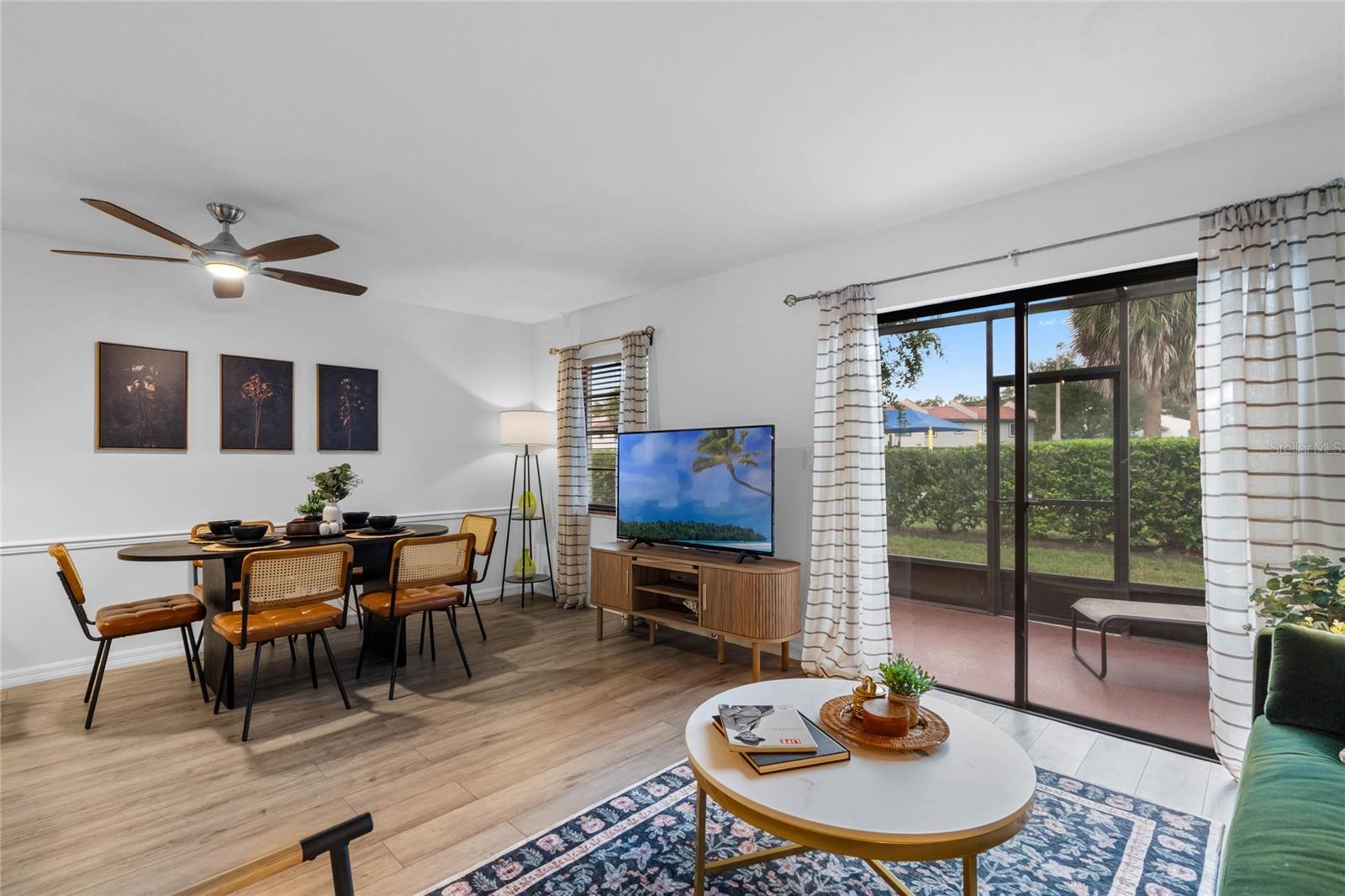 Image 20 of 43 For 3191 Sea World Court