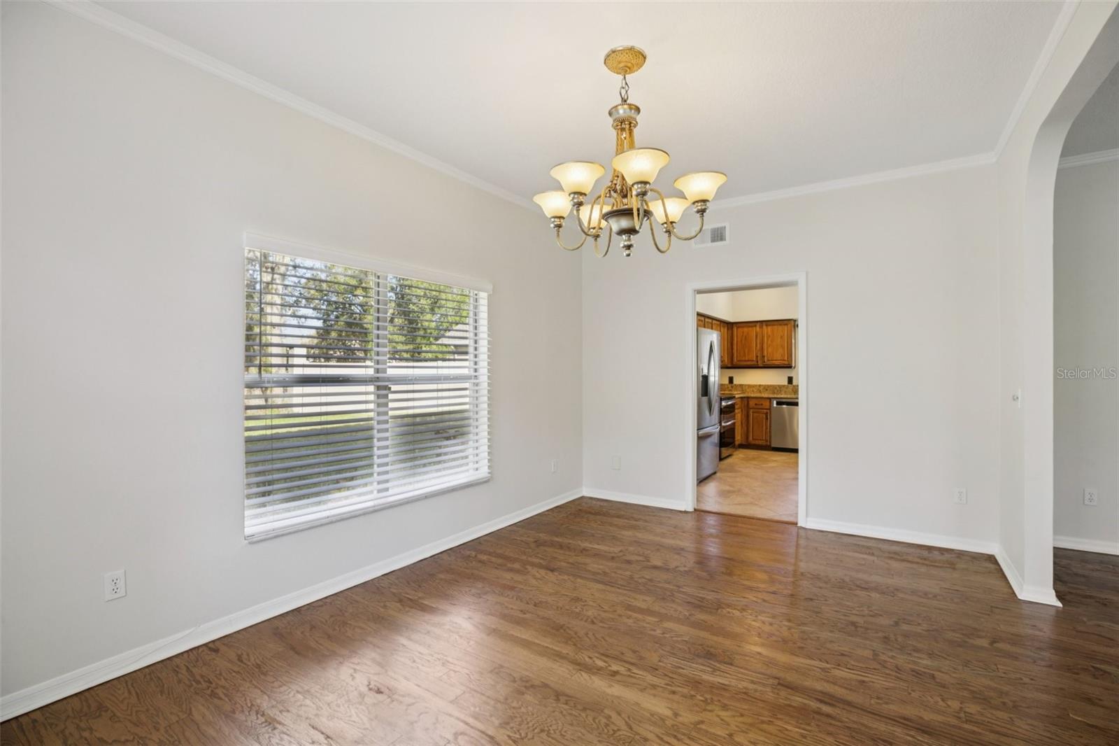 Image 15 of 58 For 14409 Stamford Circle