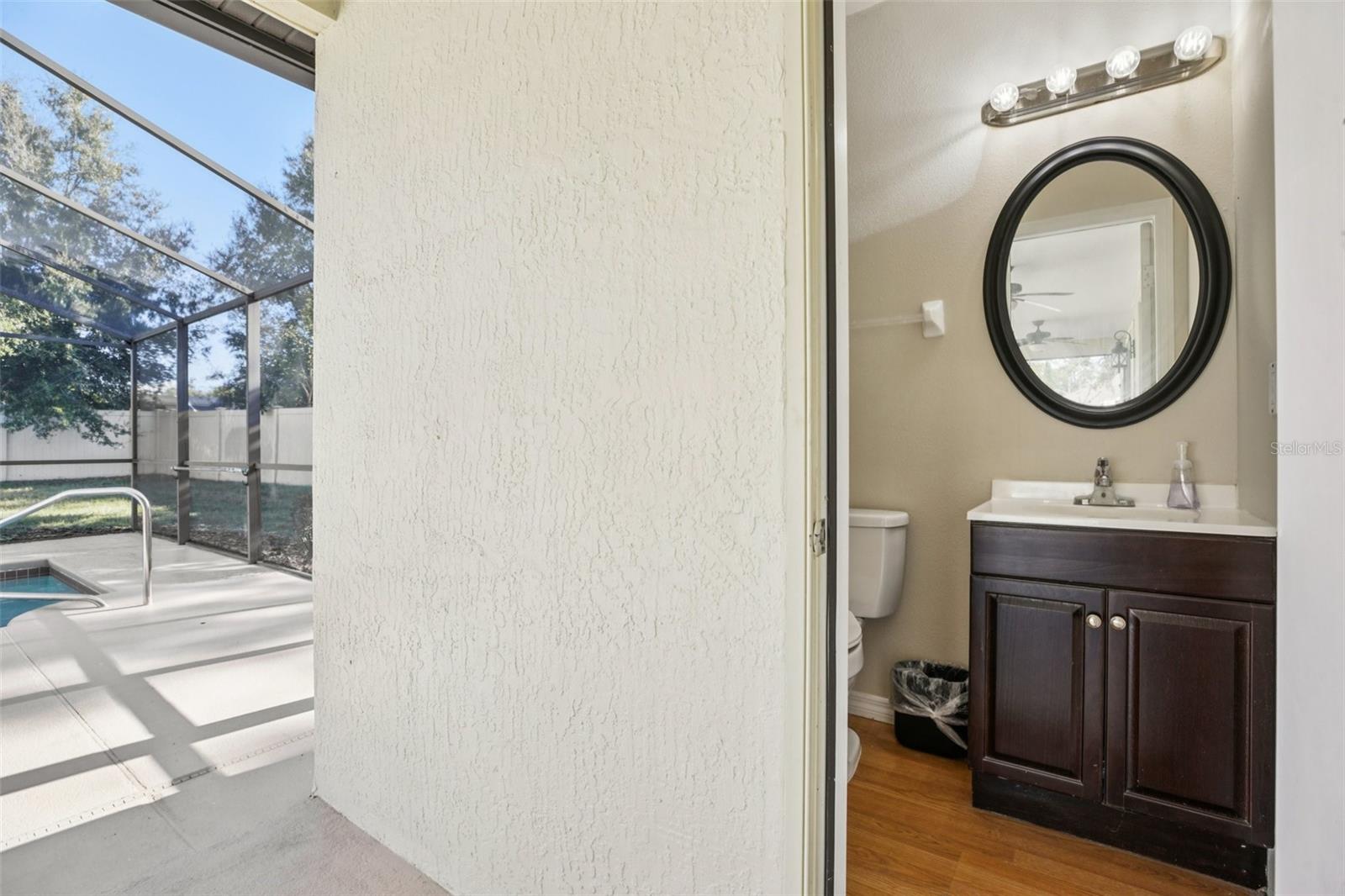 Image 27 of 58 For 14409 Stamford Circle