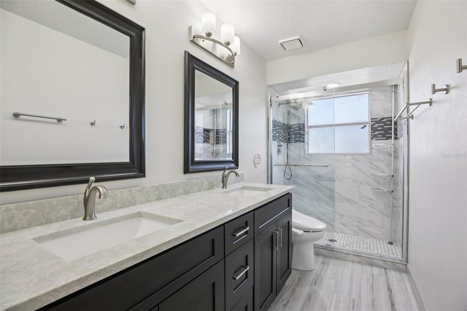 Image 45 of 58 For 14409 Stamford Circle