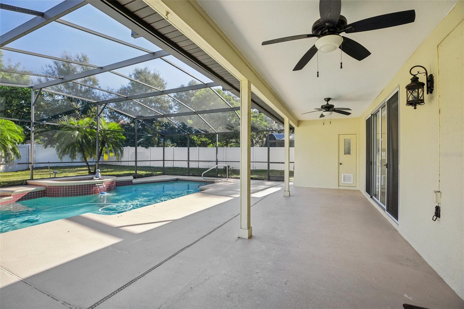 Image 52 of 58 For 14409 Stamford Circle