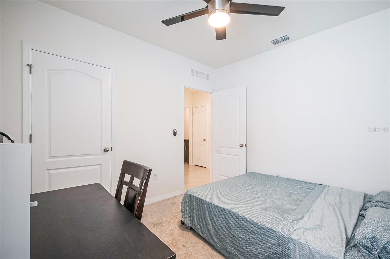 Image 15 of 37 For 1774 Walnut Creek Drive