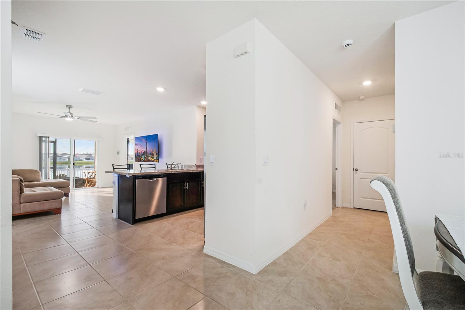 Image 16 of 37 For 1774 Walnut Creek Drive